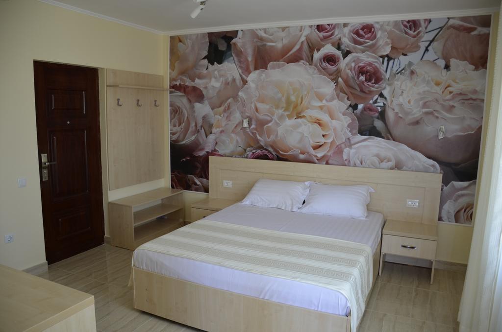 Vila Pacific Costinesti Exterior photo